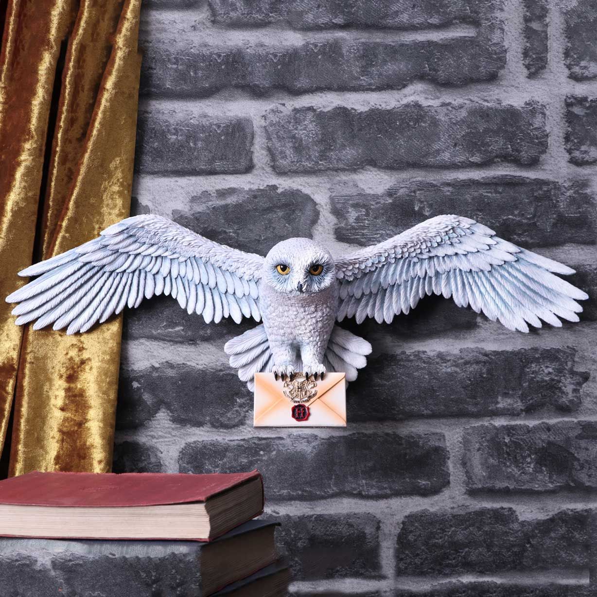 Harry Potter Hedwig Wall Plaque | Nemesis Now Wholesale Giftware